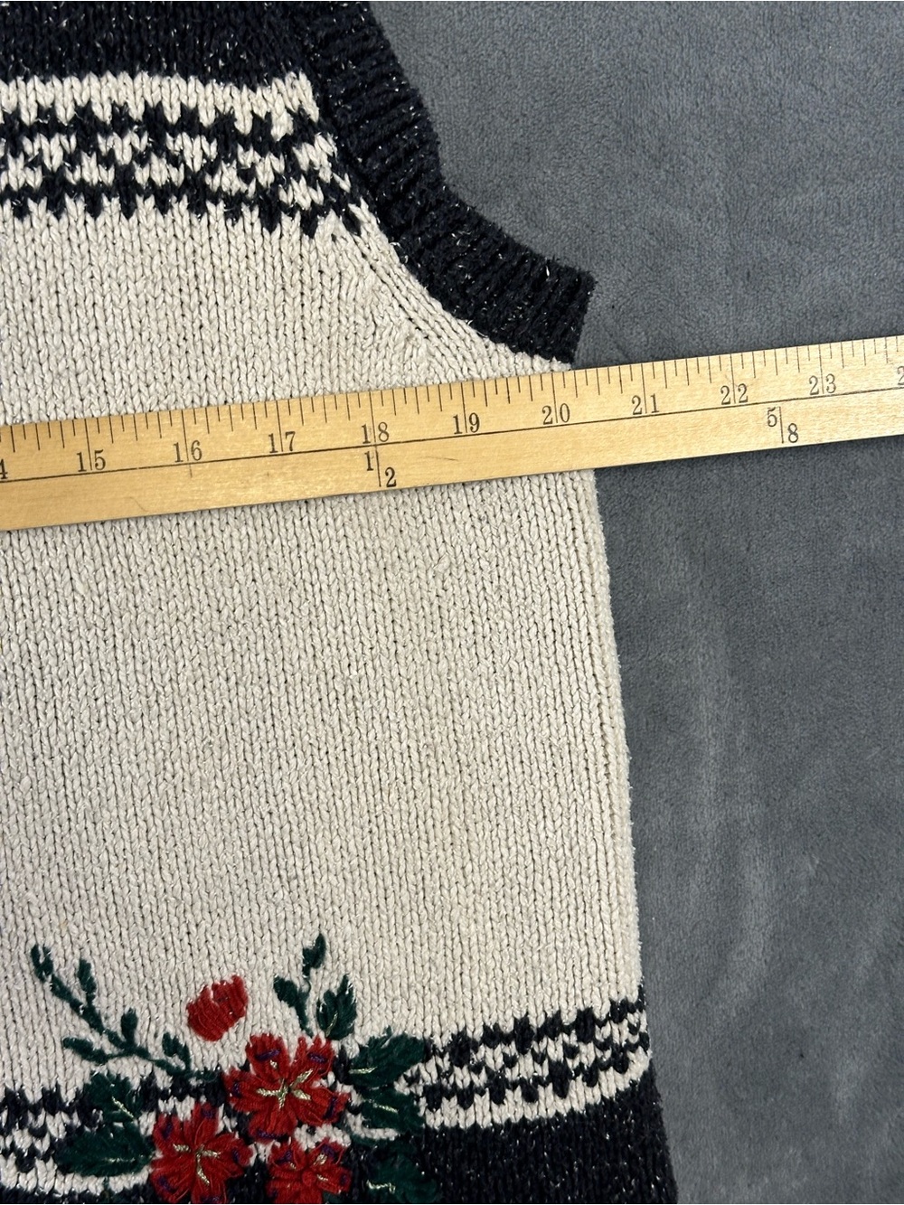 Knit Sweater Vest – Floral Fair Isle Cottagecore - large - Picture 5 of 8
